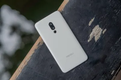 كازينو ديفاين سلوتس تطبيق الهاتف المحمول